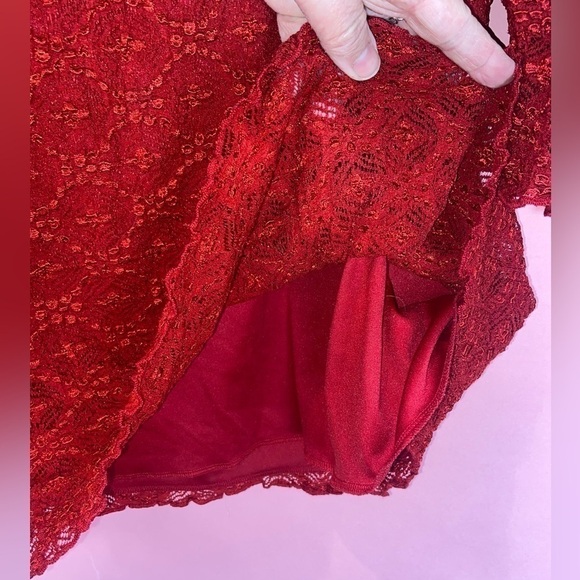 AVENUE RED STRETCHY LACE TOP 3/4 SLEEVE 18/20 - Picture 5 of 12